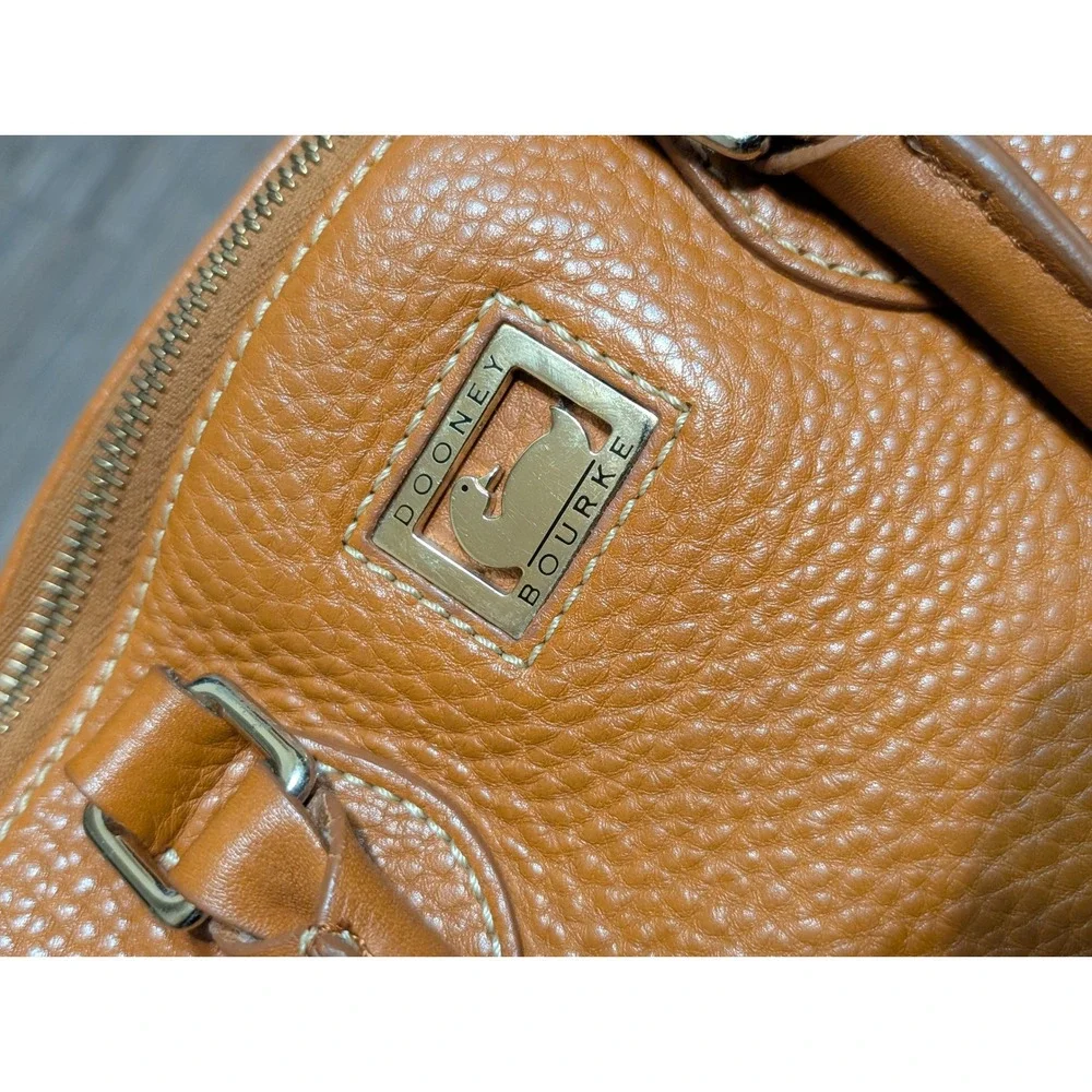 Vintage Dooney Bourke Pebble Grain‎ Leather Satchel Shoulder Bag